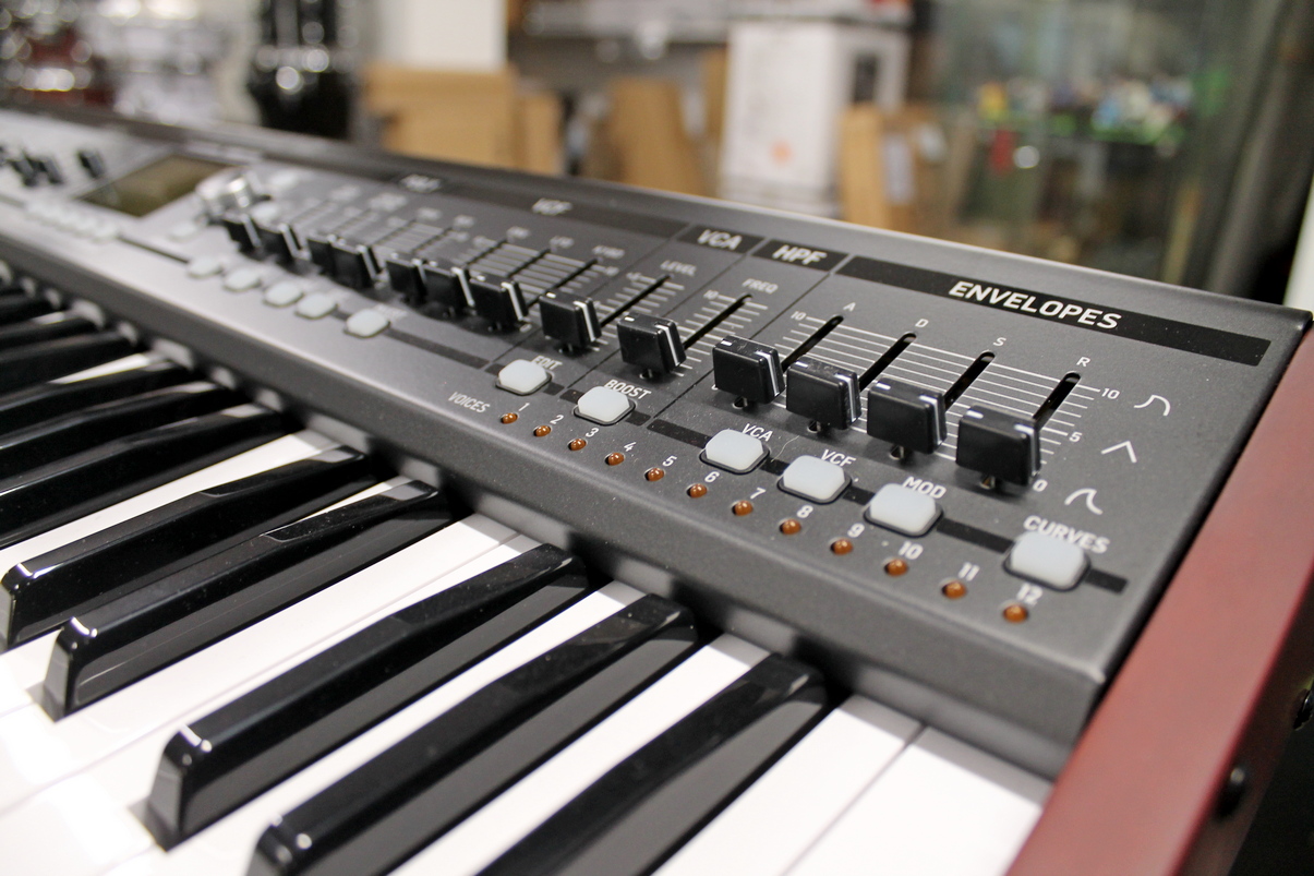 Behringer DeepMind 12 USATO cod. 10824 - immagine 5