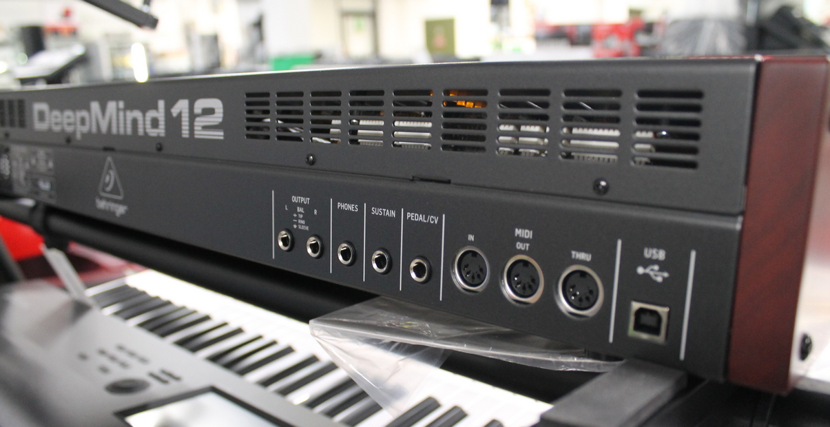 Behringer DeepMind 12 USATO cod. 10824 - immagine 7