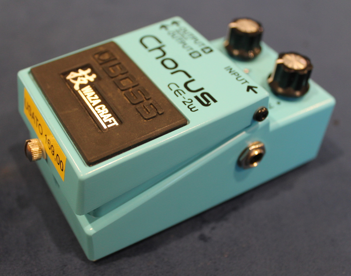 Boss CE-2W USATO cod. 21724 - immagine 4