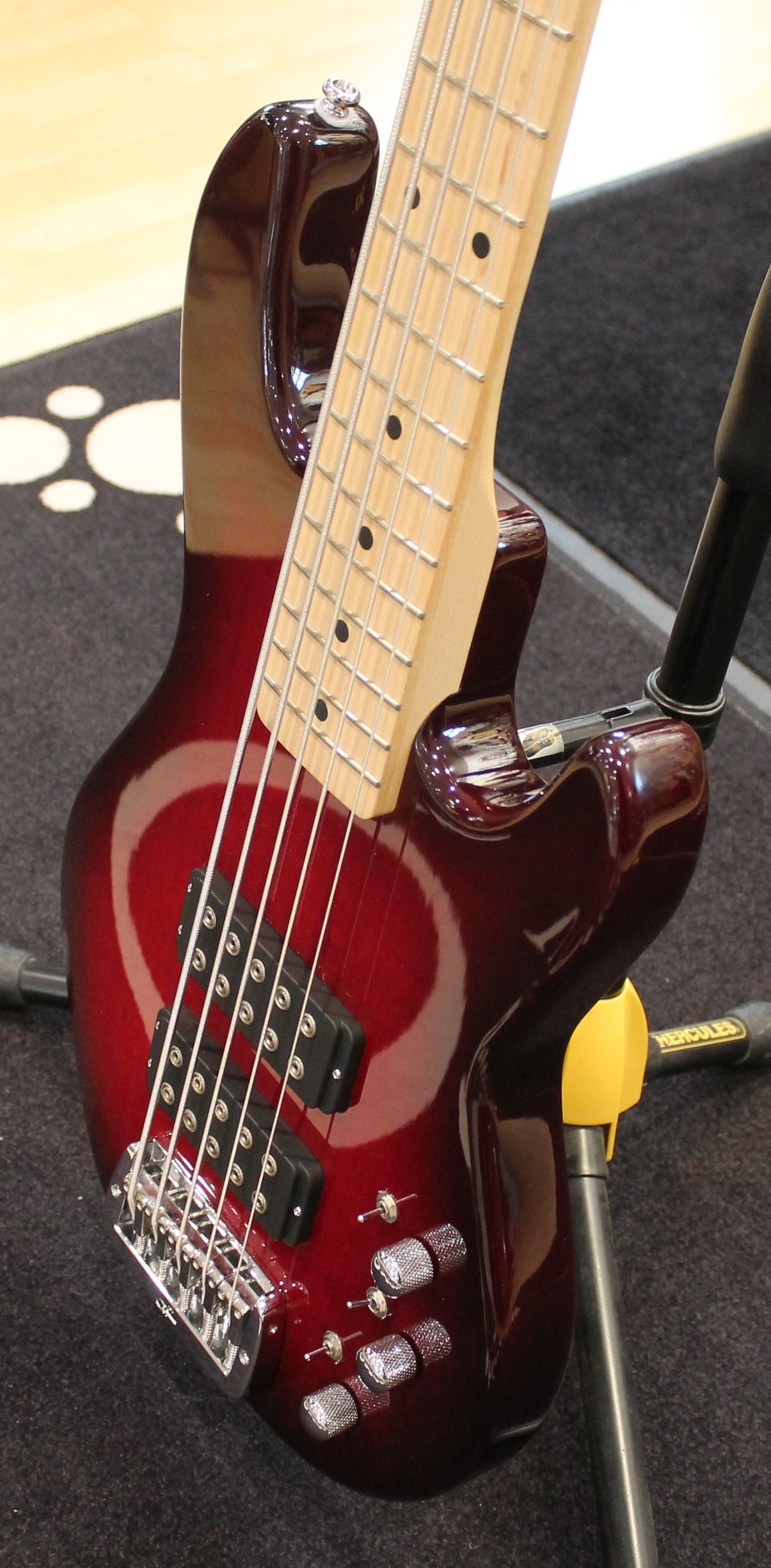 G&L Tribute L-2500 Red Burst USATO cod. 22624 - immagine 4