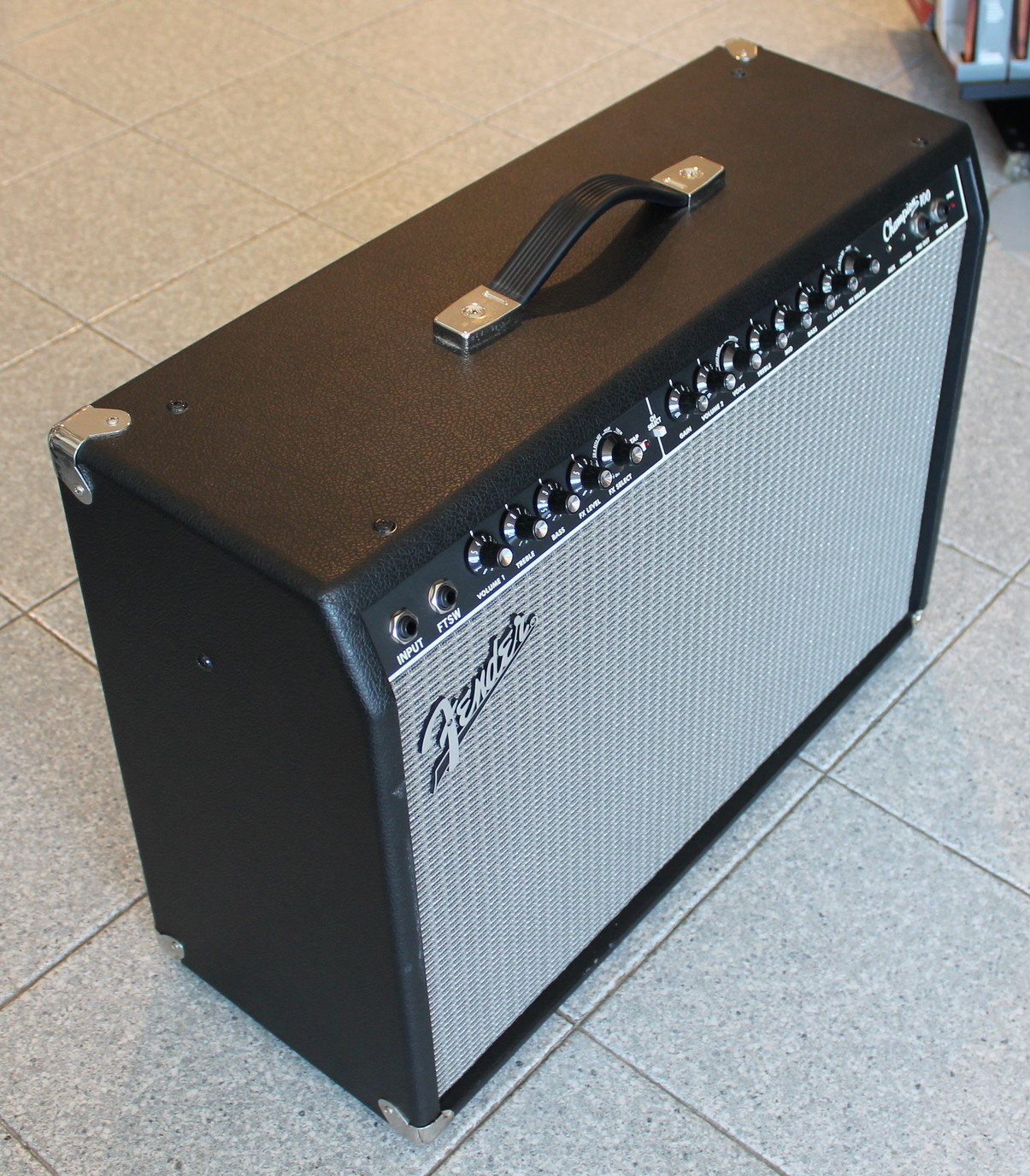 Fender Champion 100 USATO cod. 63424 - immagine 4