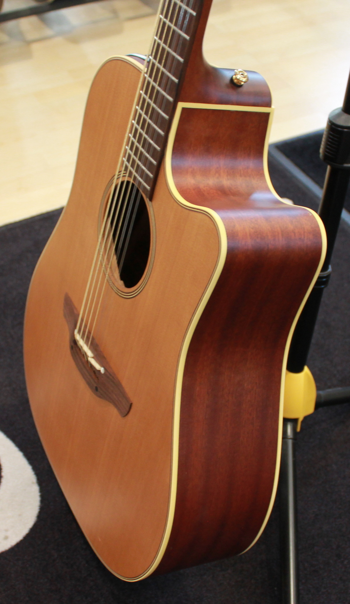 Takamine EAN10C USATO cod. 58624 - immagine 4