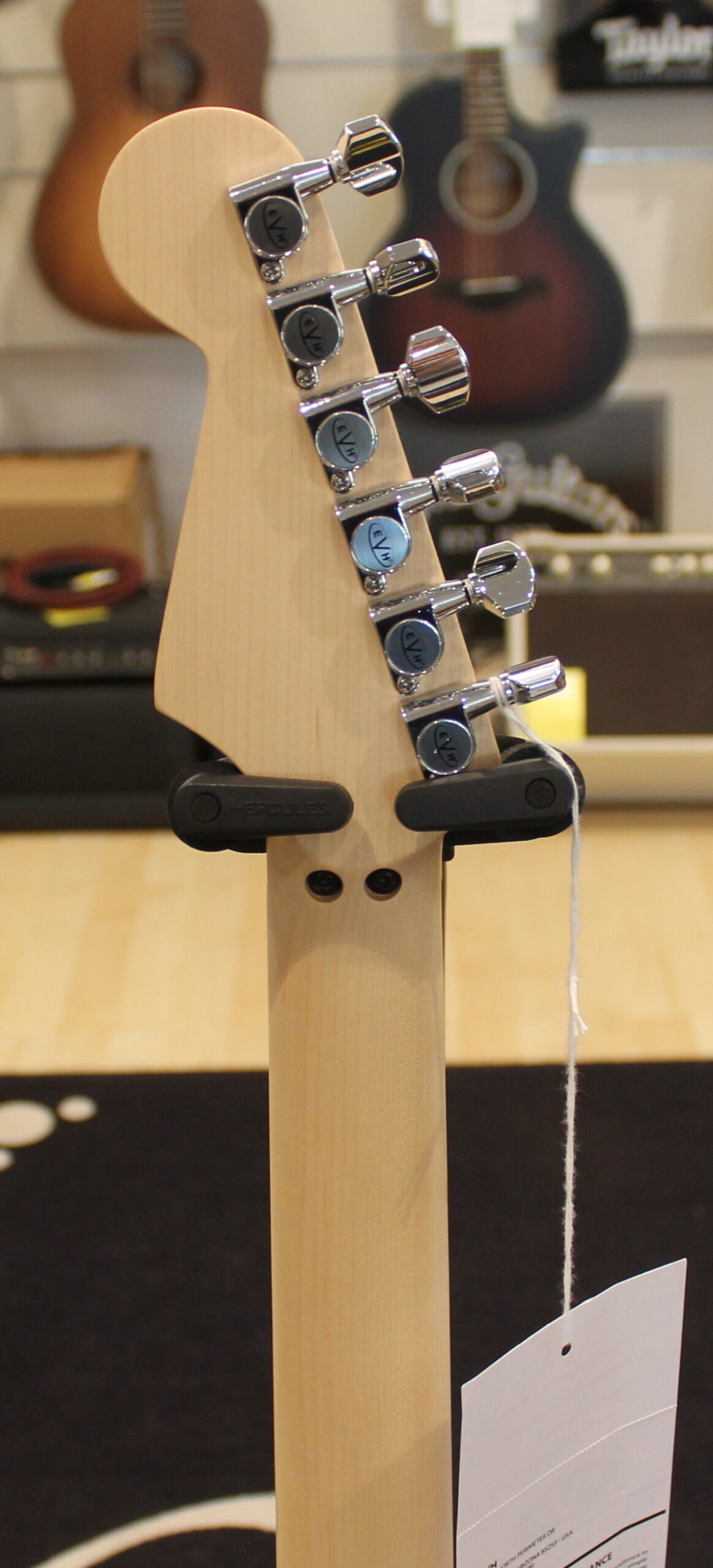 EVH Striped Series Red EX DEMO cod. 66624 - immagine 13