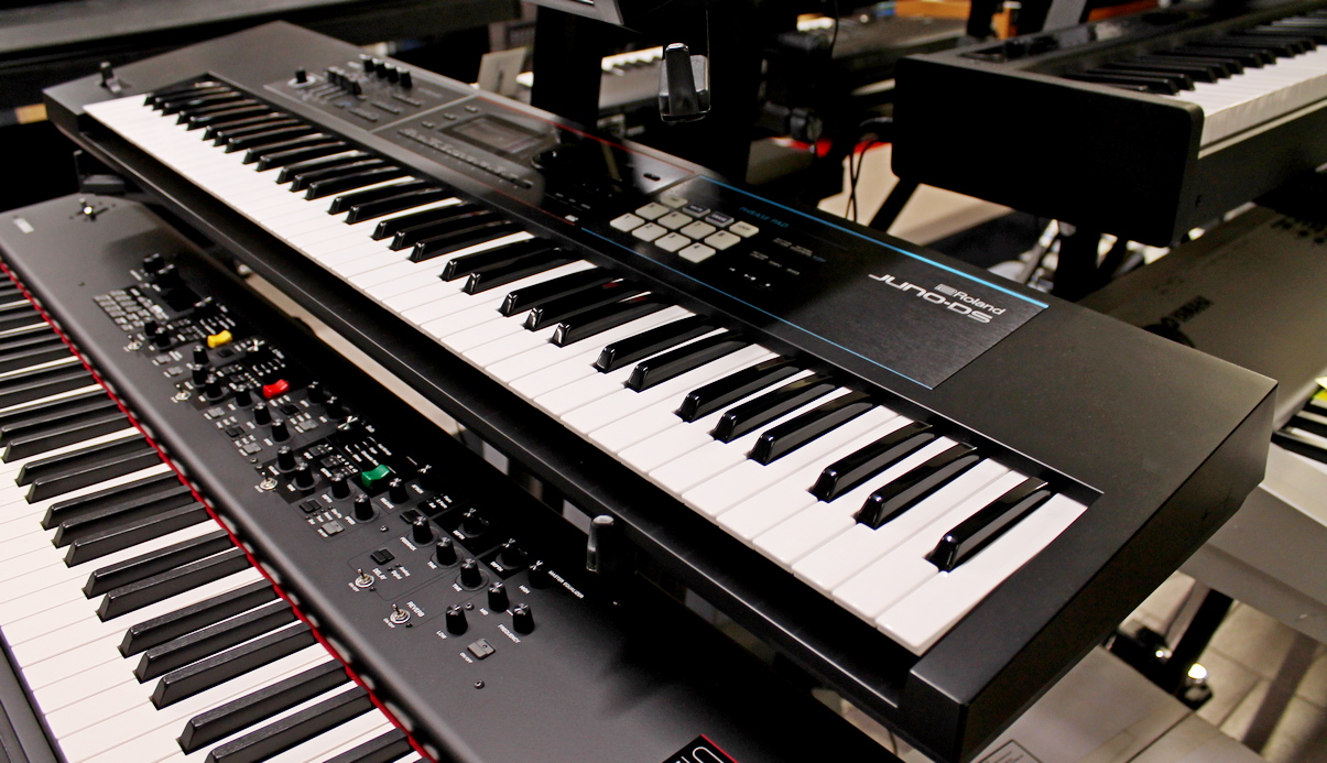 Roland Juno-DS 76 USATO cod. 75724 - immagine 2