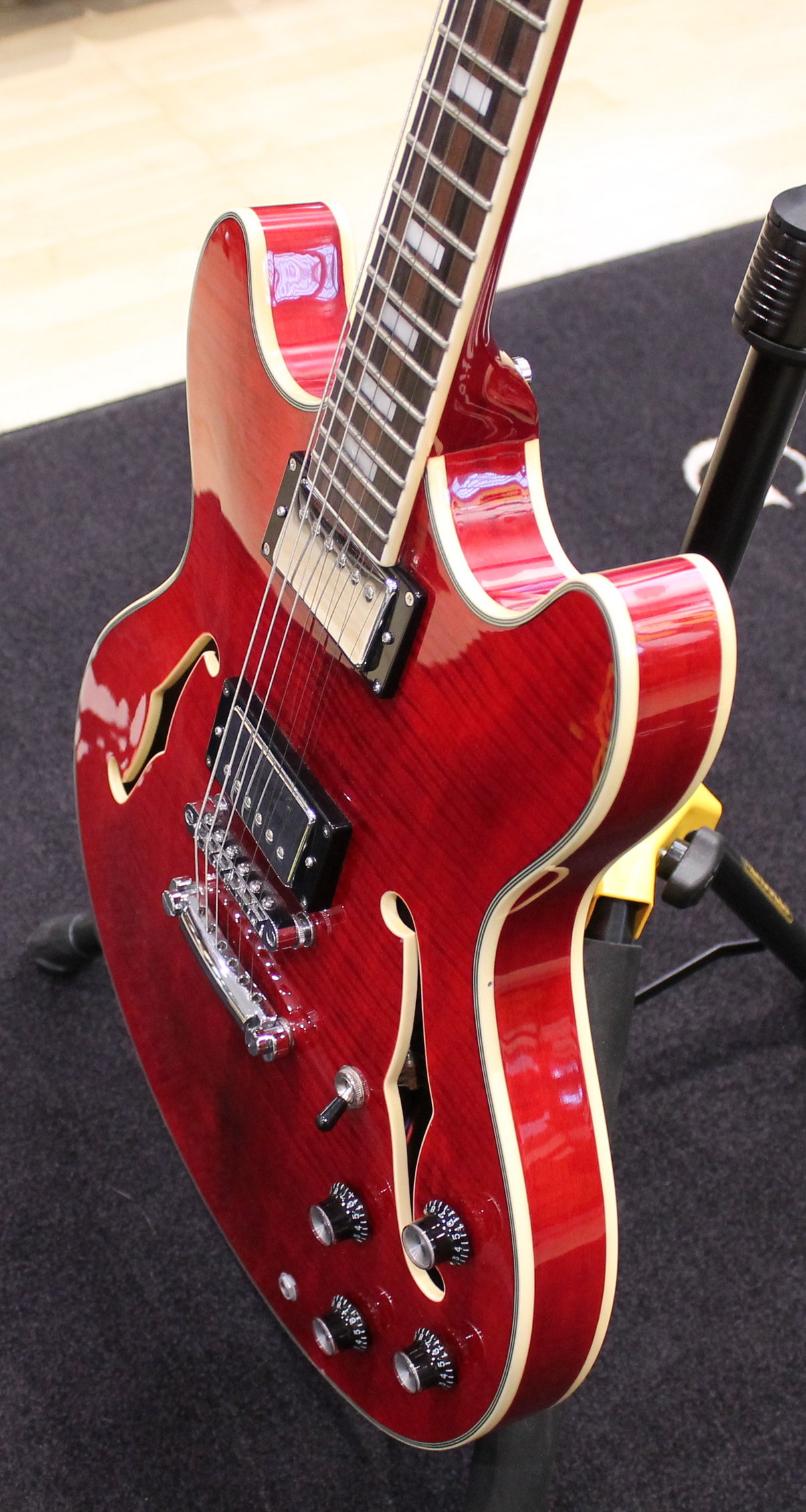 Sire Larry Carlton H7 USATO cod. 98024 - immagine 4