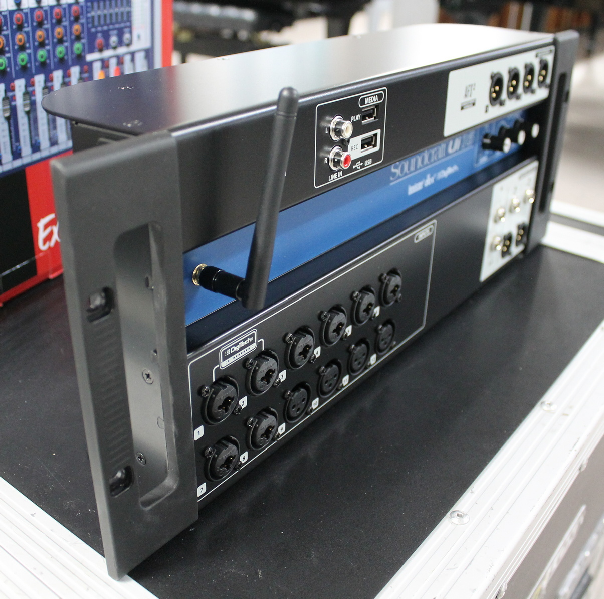 Soundcraft Ui16 USATO cod. 6025 - immagine 2