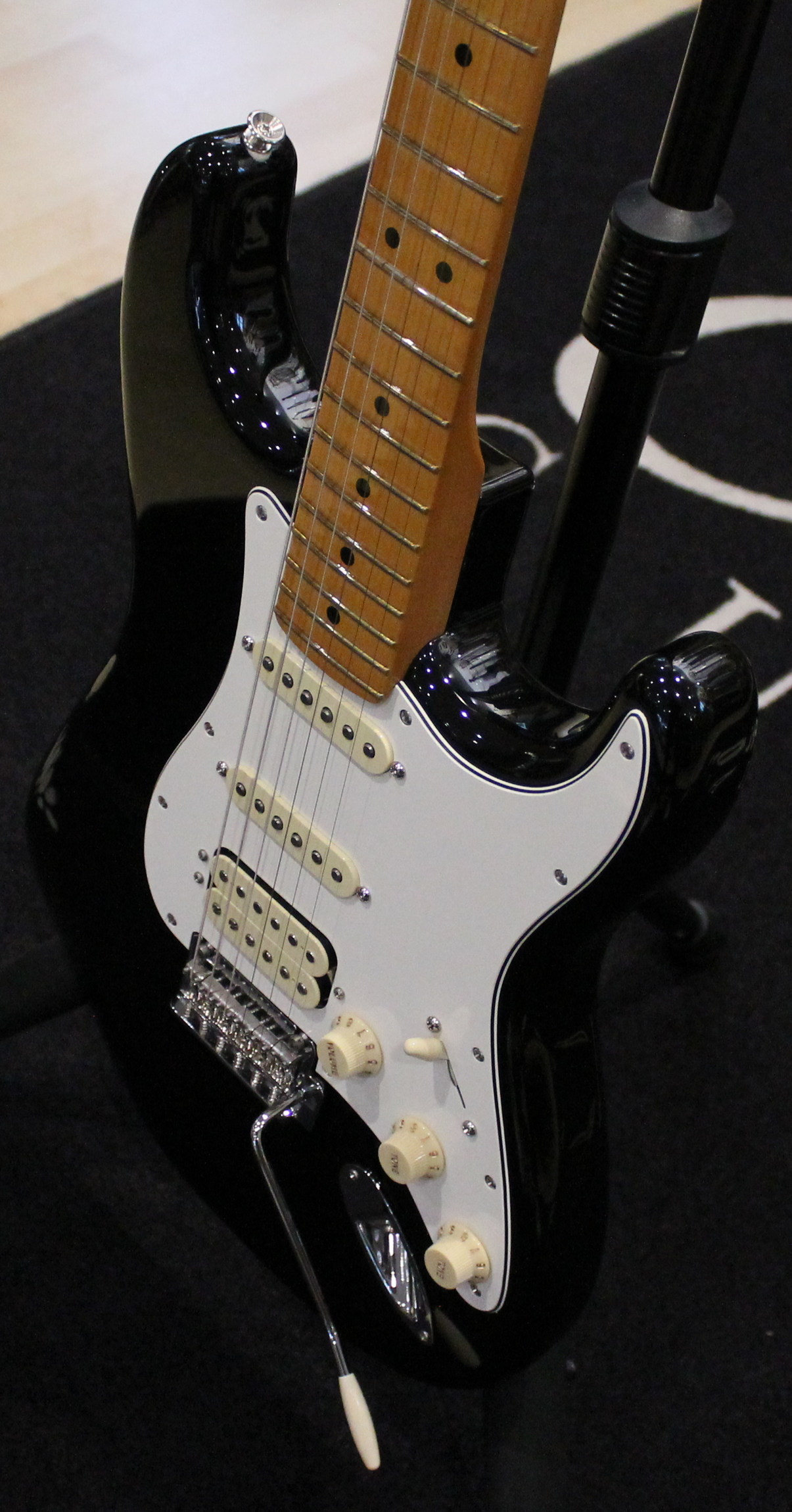 Fender Player II Stratocaster HSS USATO cod. 10925 - immagine 4