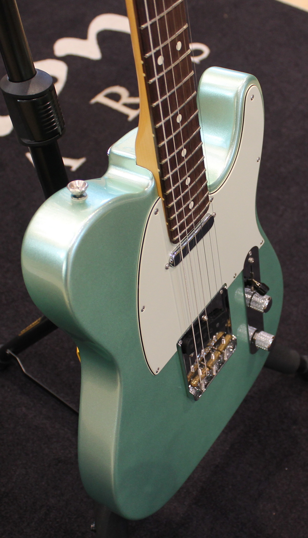 Fender American Professional II Telecaster USATO cod. 17725 - immagine 2