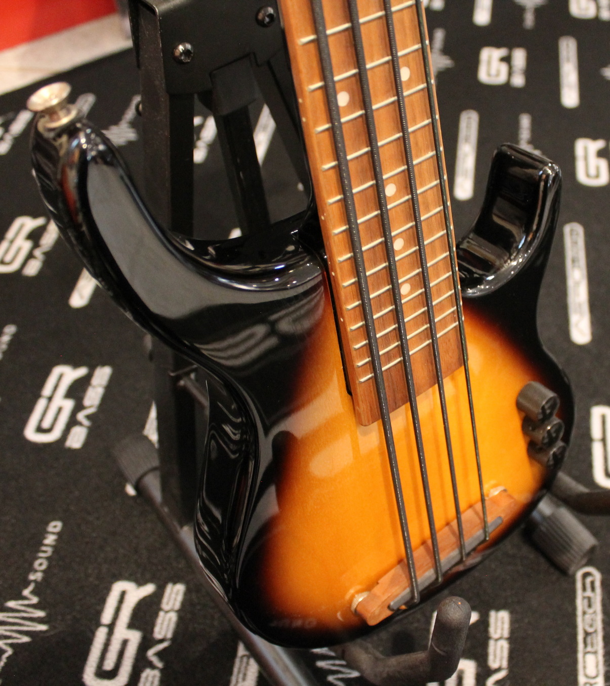 Kala U-Bass USATO cod. 38025 - immagine 2