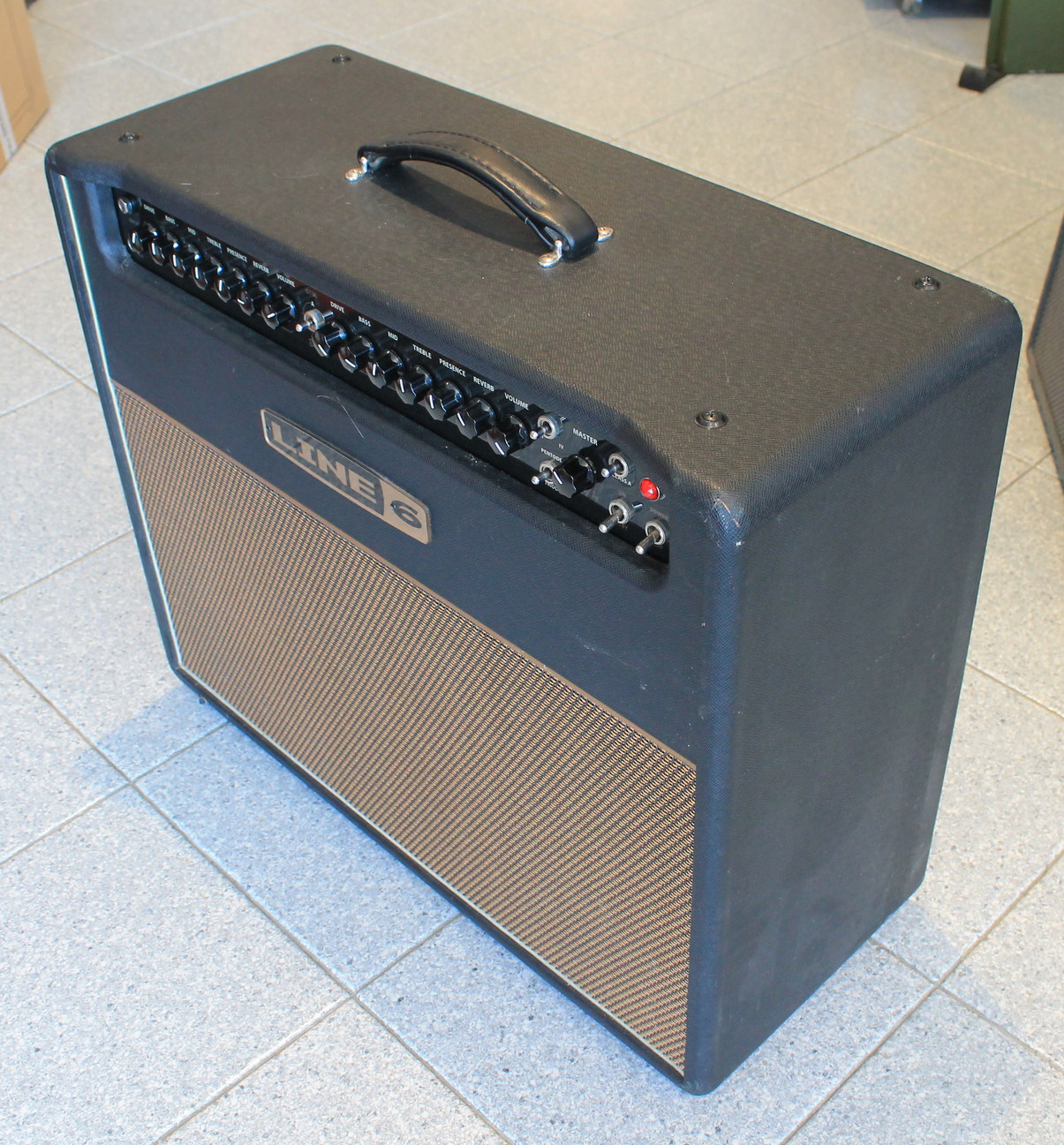 Line6 DT-50 112 USATO cod. 36925 - immagine 3