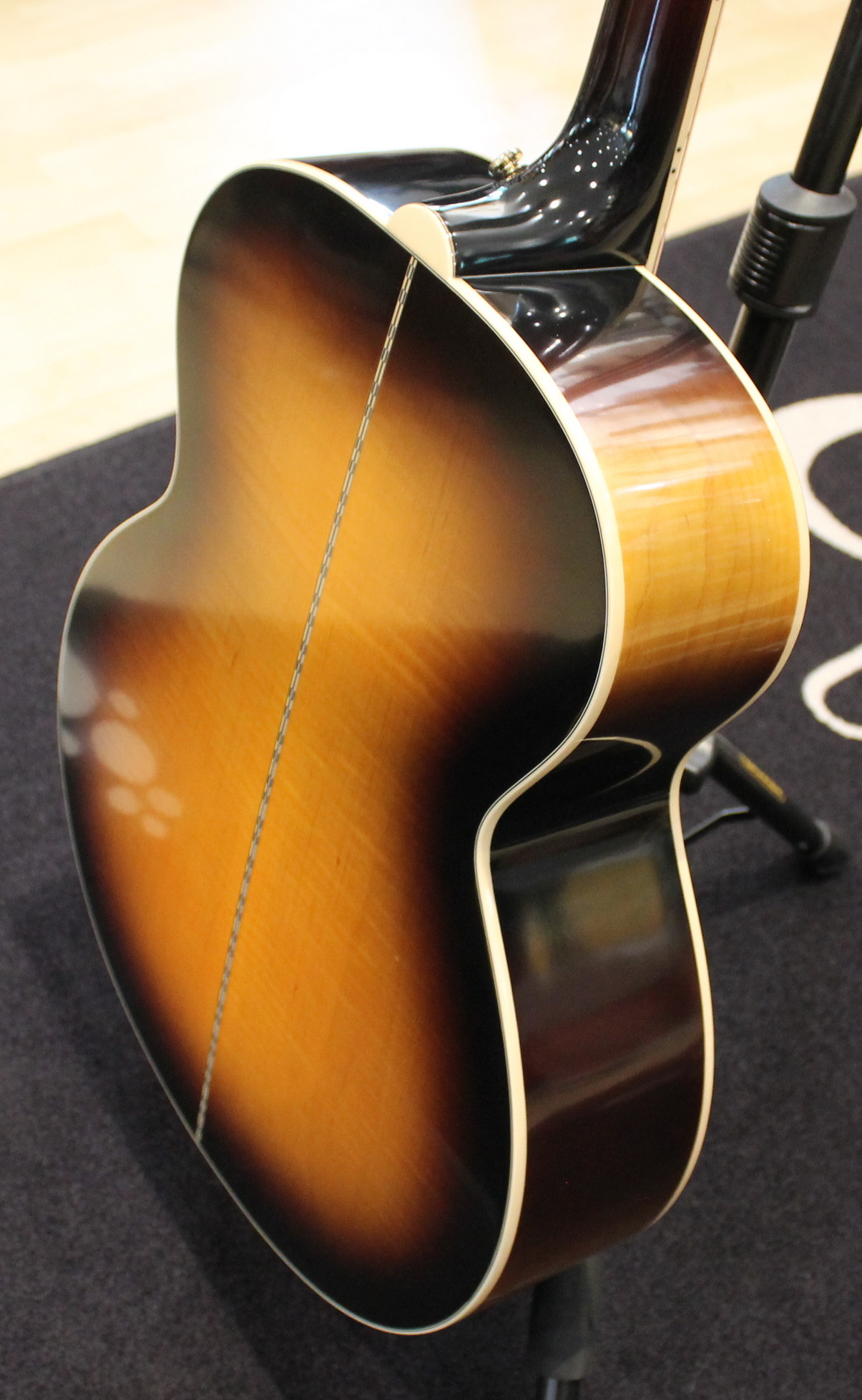 Epiphone J-200 Aged Vintage Sunburst USATO cod. 57325 - immagine 9