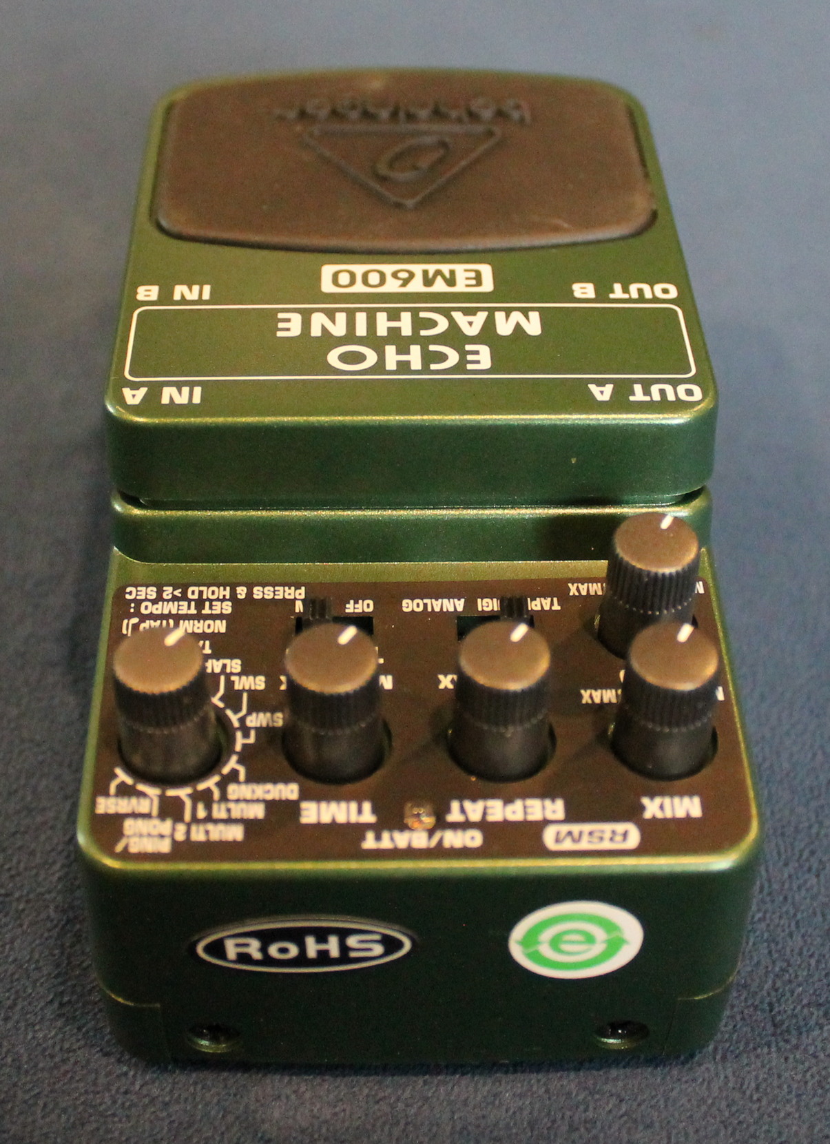 Behringer EM600 Echo Machine USATO cod. 59525 - immagine 2