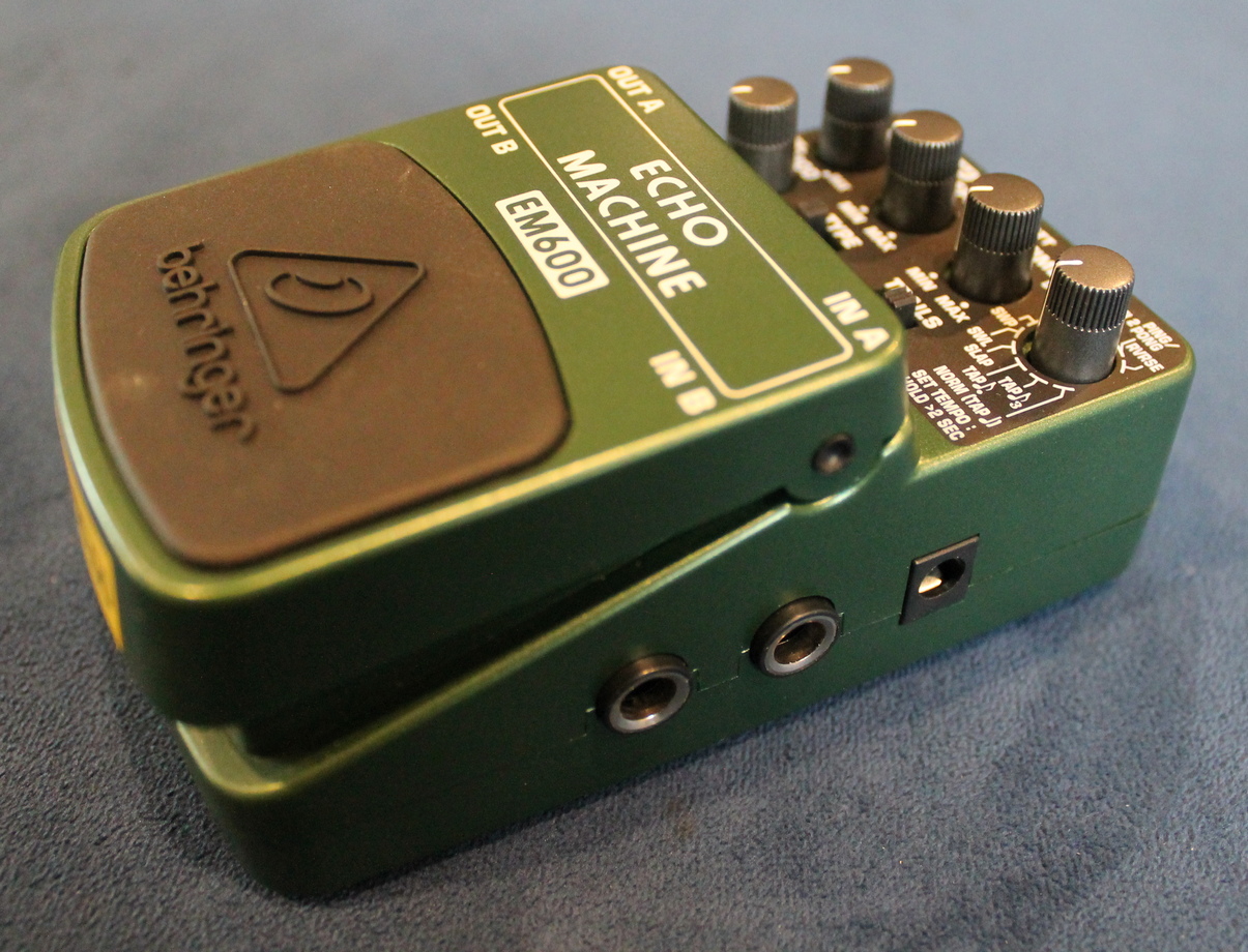 Behringer EM600 Echo Machine USATO cod. 59525 - immagine 4