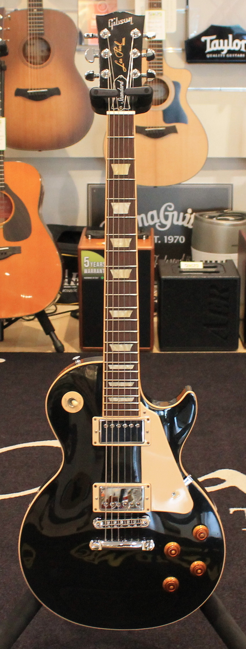 Gibson Les Paul Standard Ebony USATO cod. 65725 < Lenzotti