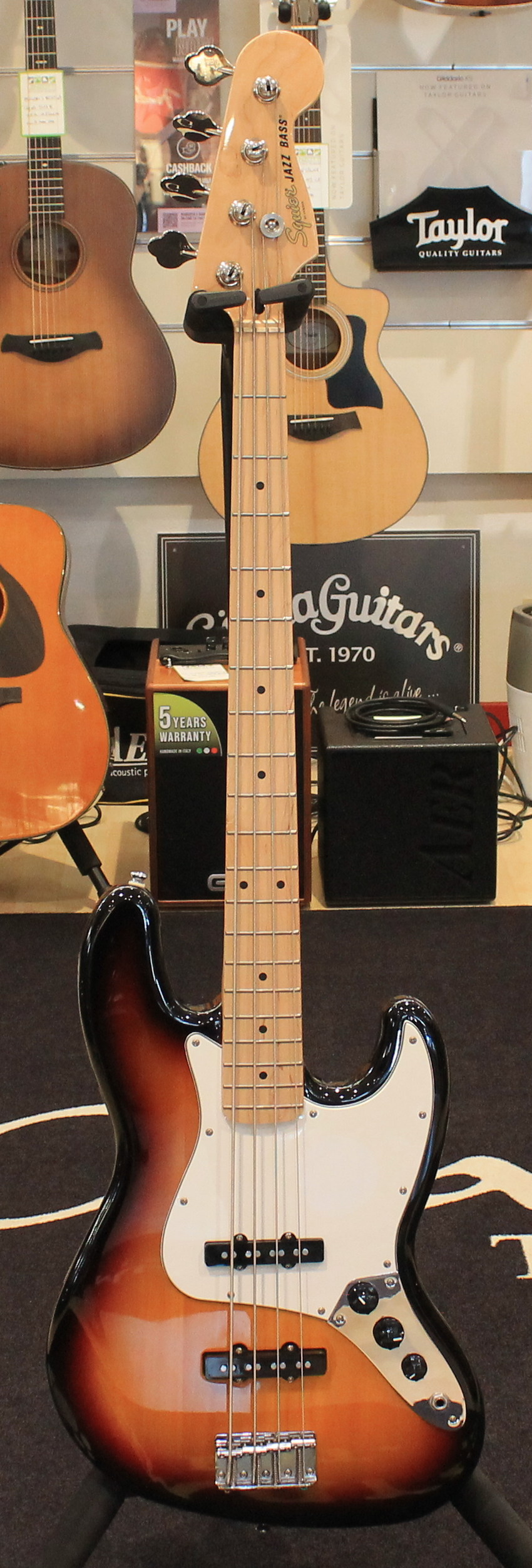 Squier Affinity Jazz Bass USATO cod. 60925