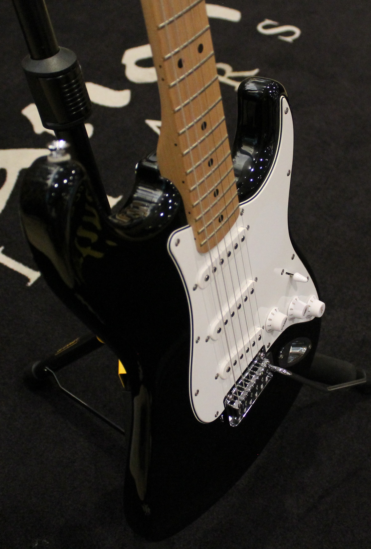 Squier Affinity Stratocaster USATO cod. 60725 - immagine 2