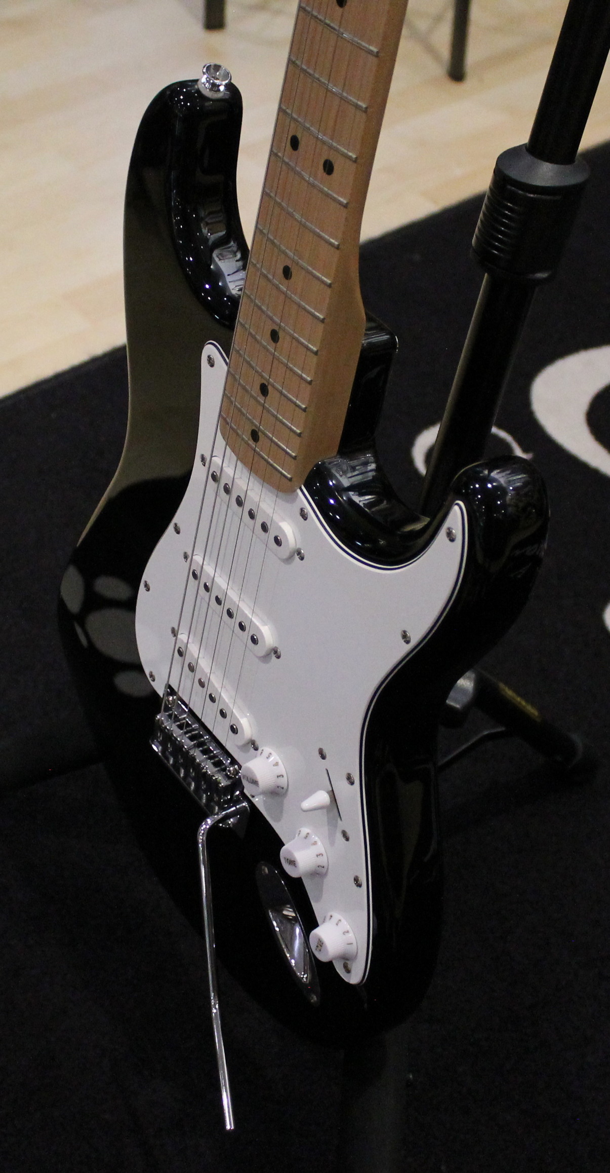 Squier Affinity Stratocaster USATO cod. 60725 - immagine 4