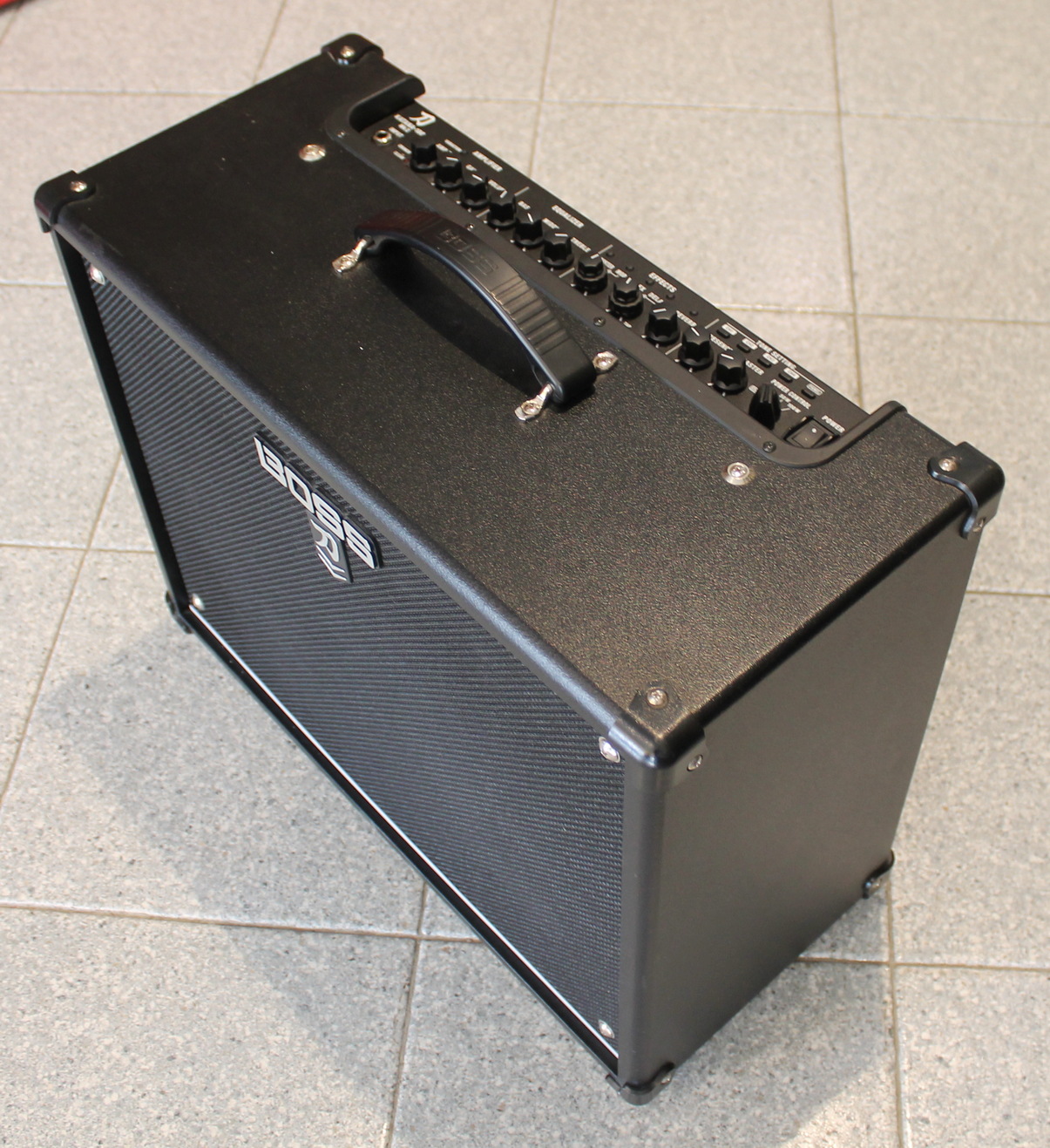 Boss Katana 50 MKII USATO cod. 76225 - immagine 3