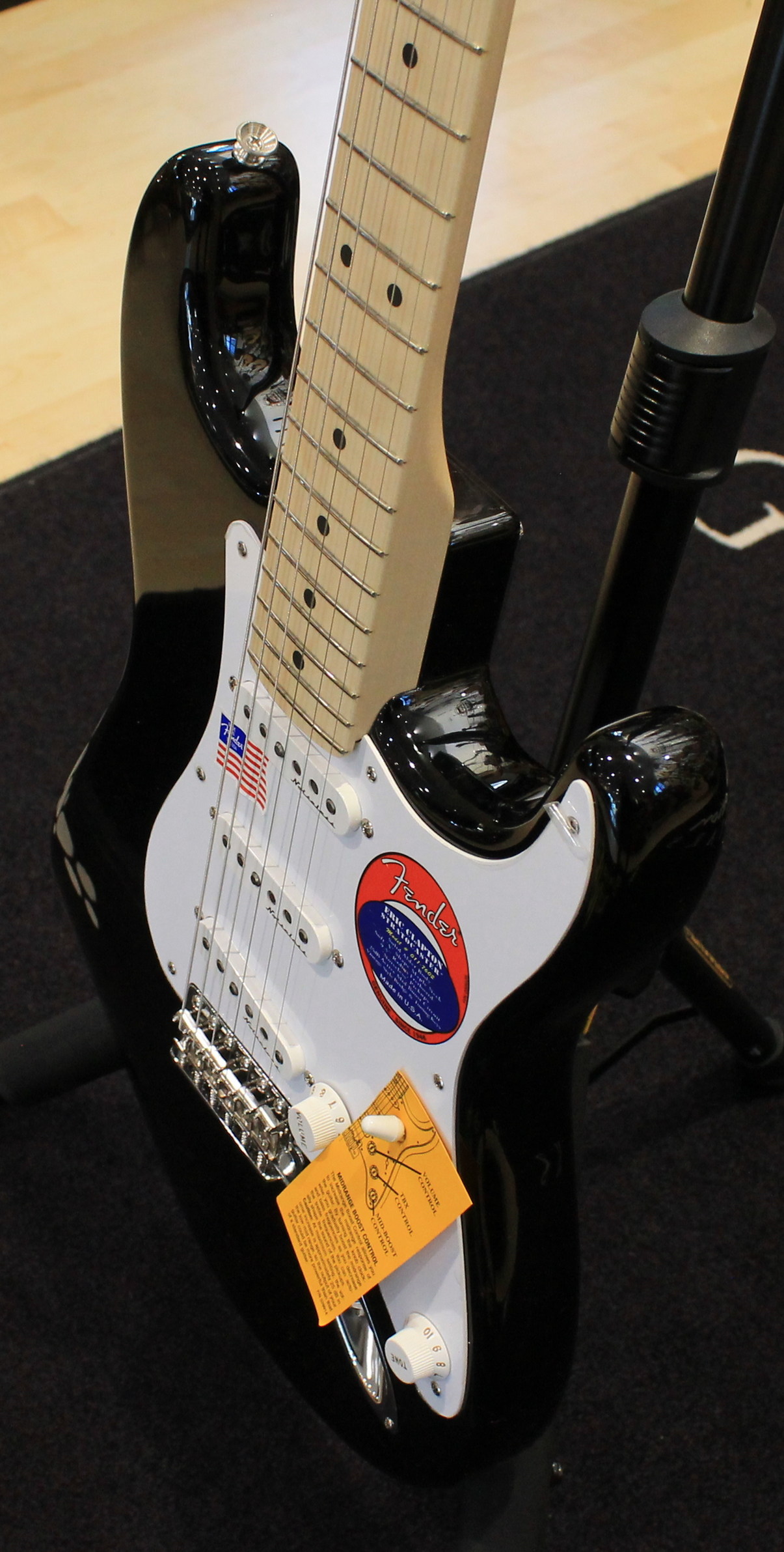 Fender Eric Clapton "Blackie" Signature Strat Black USATO cod. 83125 - immagine 4