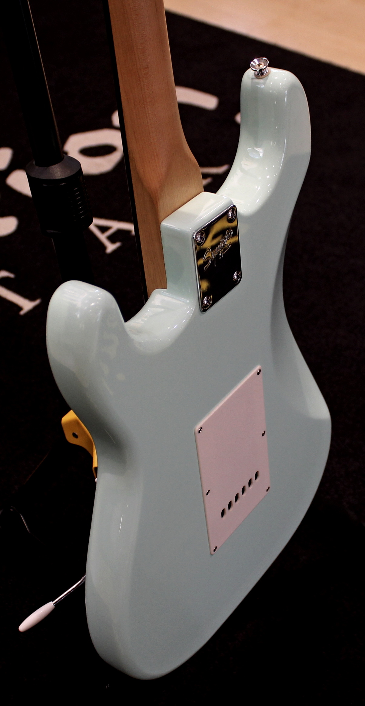 Squier Bullet Stratocaster Daphne Blue USATO cod. 76425 - immagine 9
