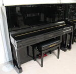 Yamaha U1M Pianoforte Verticale USATO Ricondizionato Nero Lucido