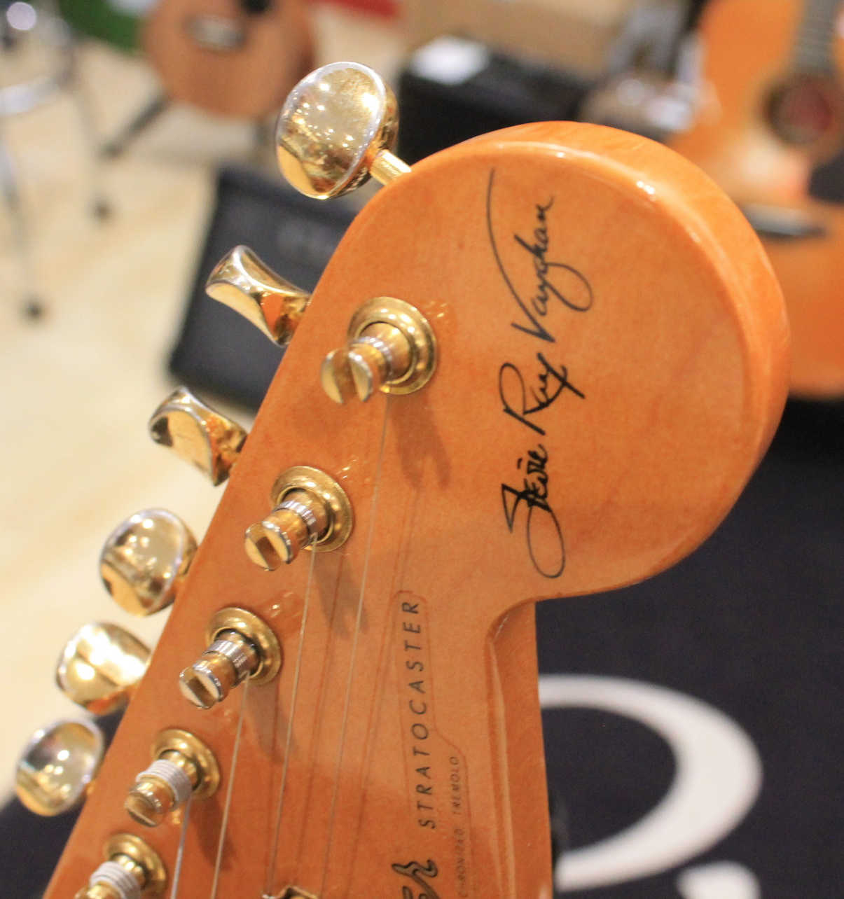 Fender SRV Signature Stratocaster 1998 USATO cod. 86425 - immagine 8