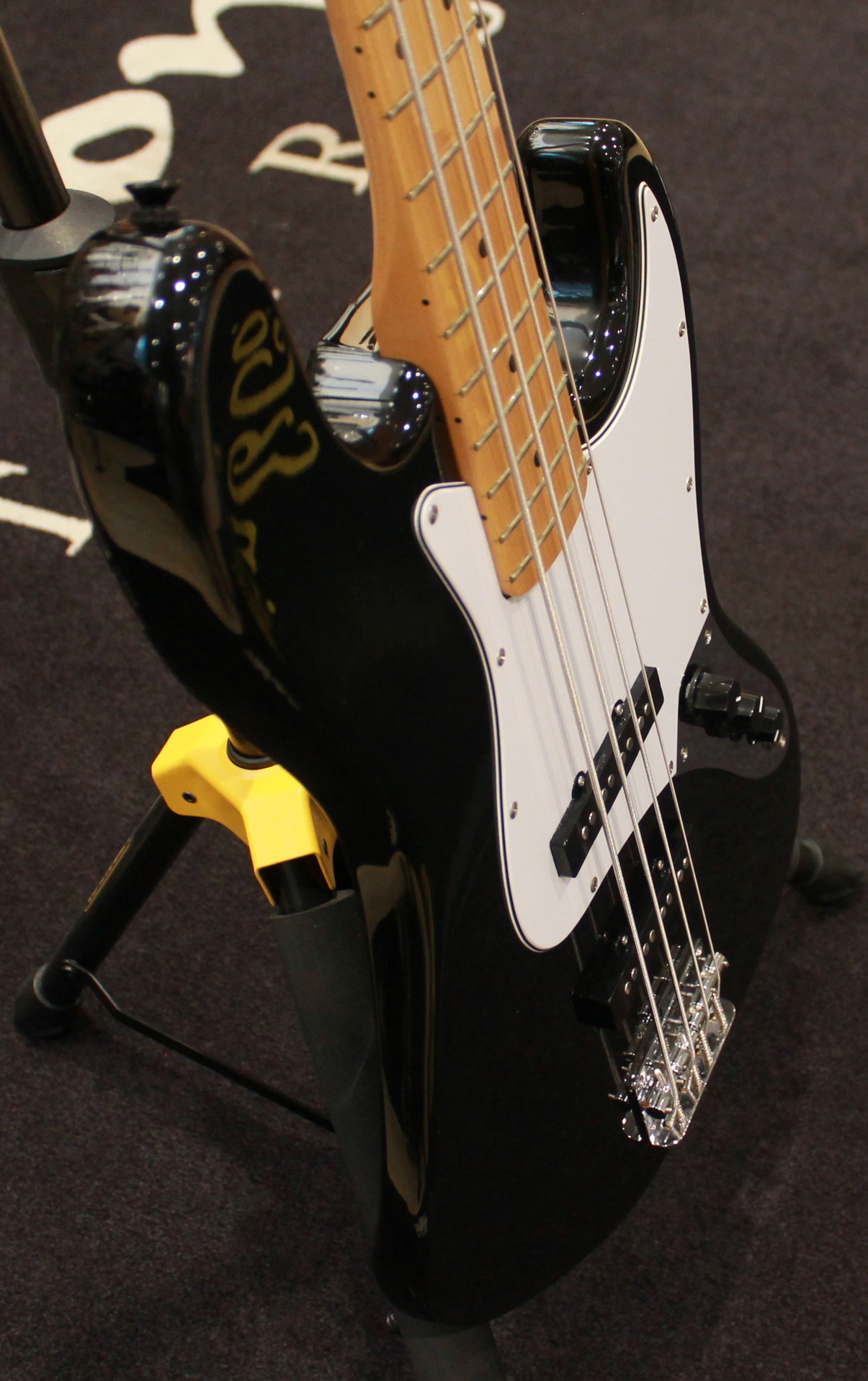 Fender Player Jazz Bass BK MN USATO cod. 4526 - immagine 2