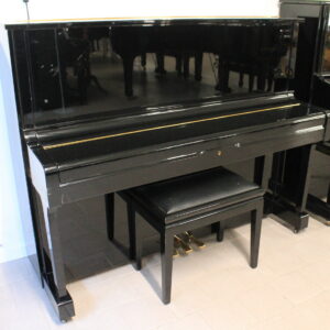 Yamaha U1M Pianoforte Verticale USATO Ricondizionato Nero Lucido