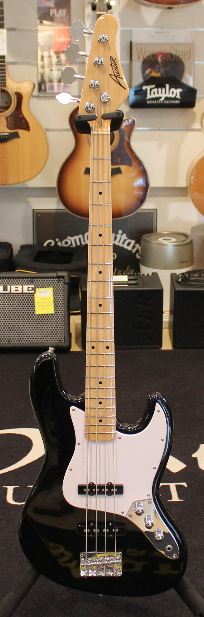 Austin AJB300 Bass Black USATO cod. 15026