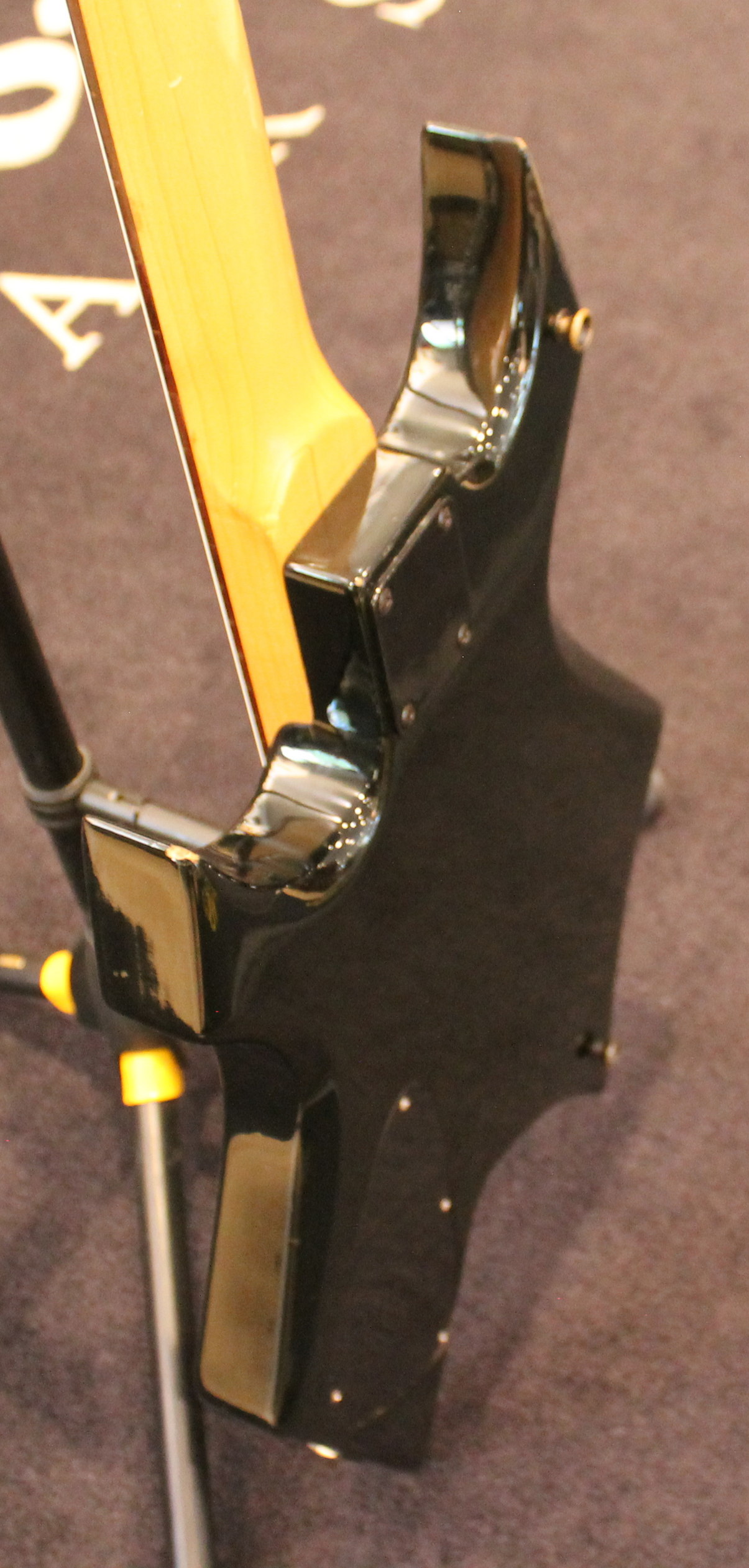 B.C. Rich Warlock Bass USATO cod. 20226 - immagine 10