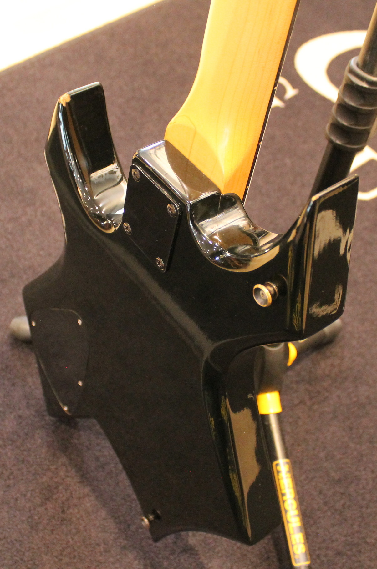 B.C. Rich Warlock Bass USATO cod. 20226 - immagine 11