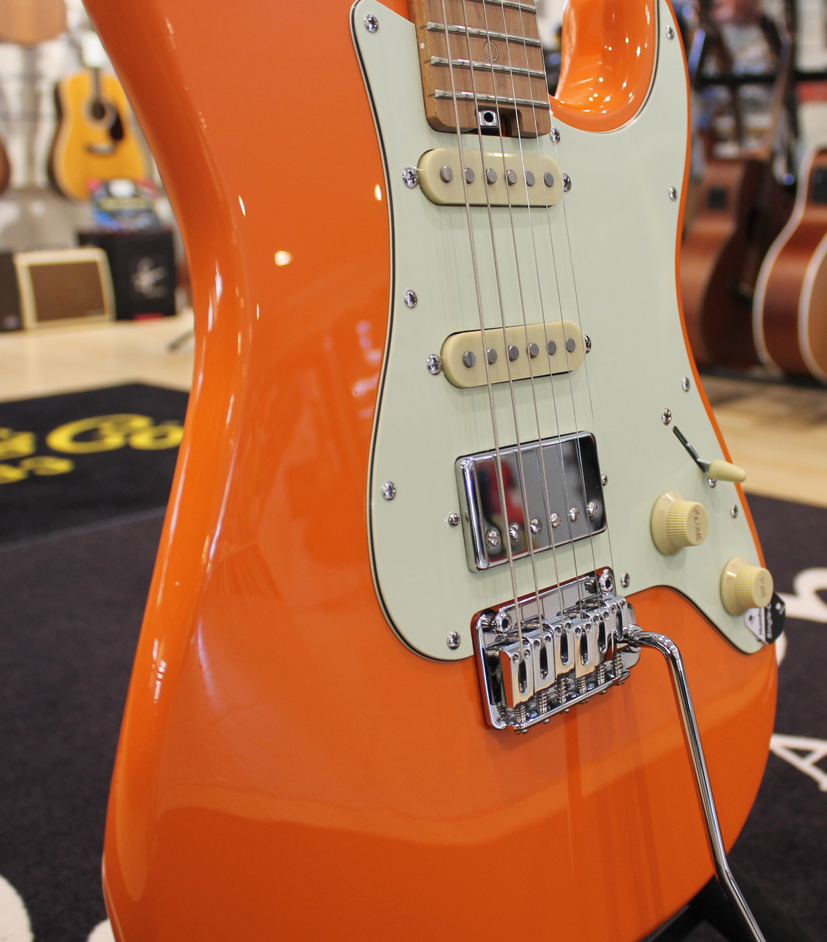 Schecter Traditional Nick Johnston Atomic Orange HSS USATO cod. 23426 - immagine 3