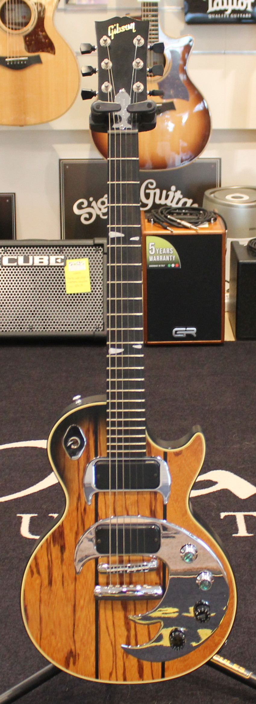 Gibson Dusk Tiger USATO cod. 36124