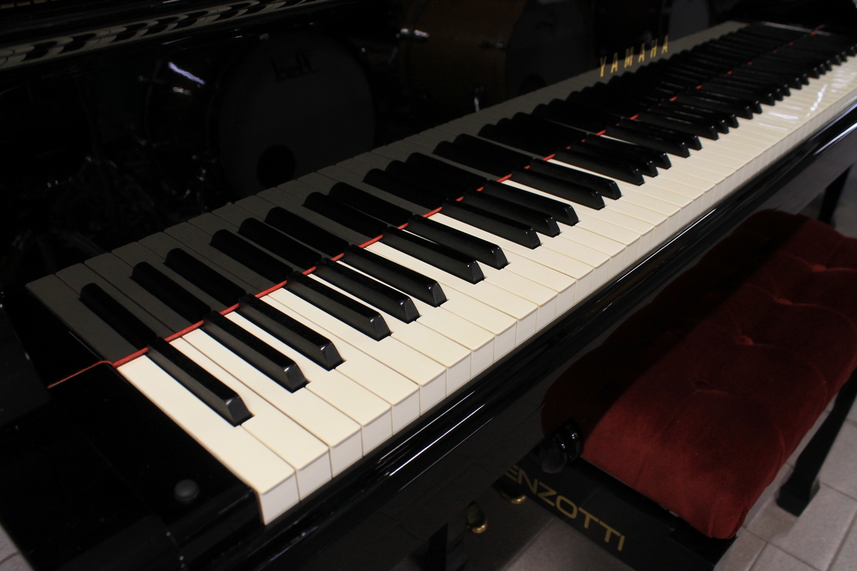 Yamaha C3 Pianoforte Mezzacoda Ricondizionato - immagine 4