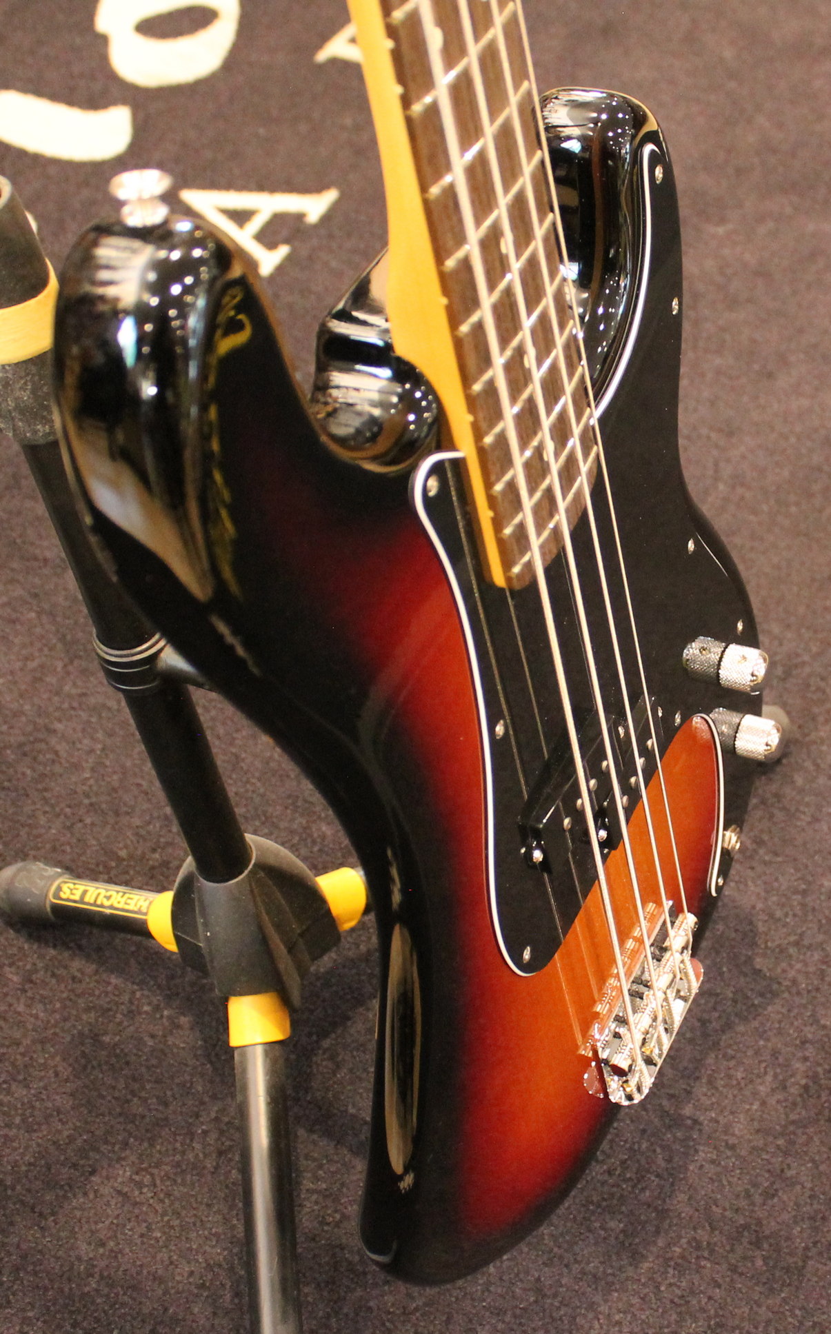 Fender Precision American Professional Classic USATO cod. 40226 - immagine 2