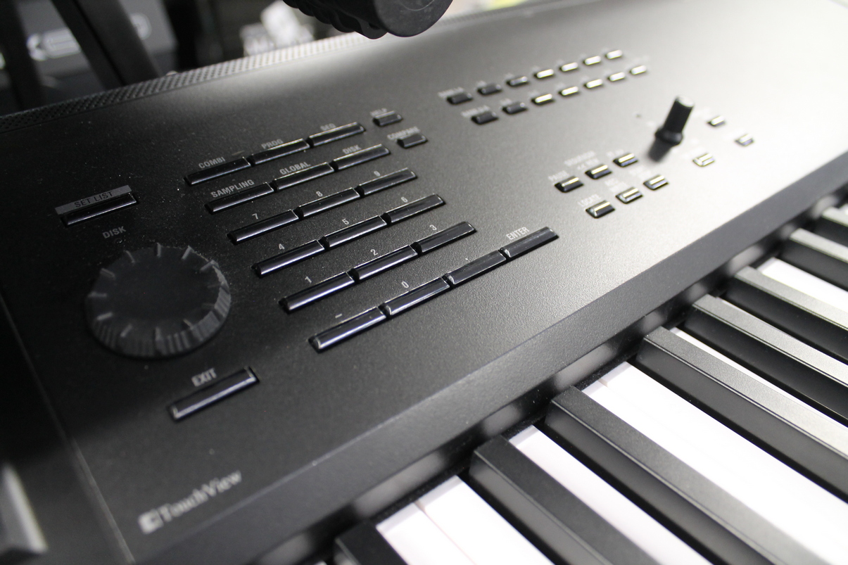 Korg Kronos 3 73 USATO cod. 42626 - immagine 4