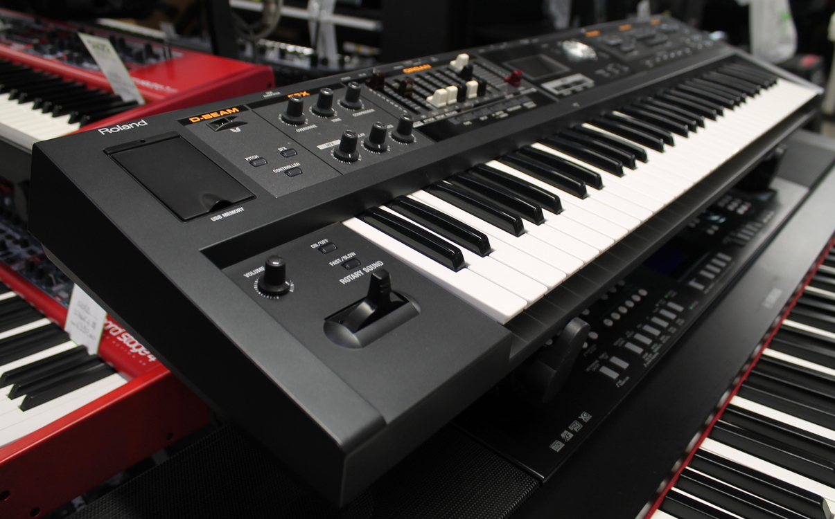 Roland VR-09B USATO cod. 50026 - immagine 2