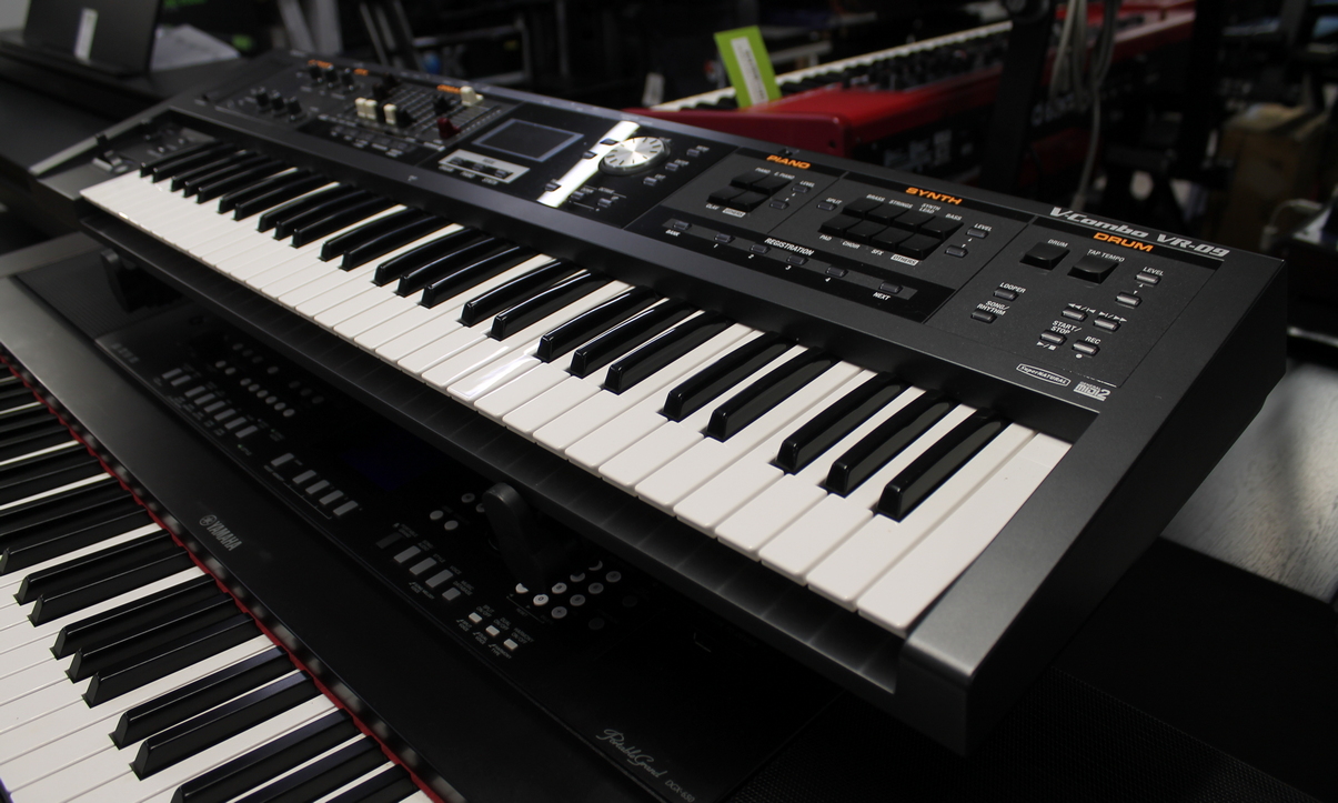 Roland VR-09B USATO cod. 50026 - immagine 3
