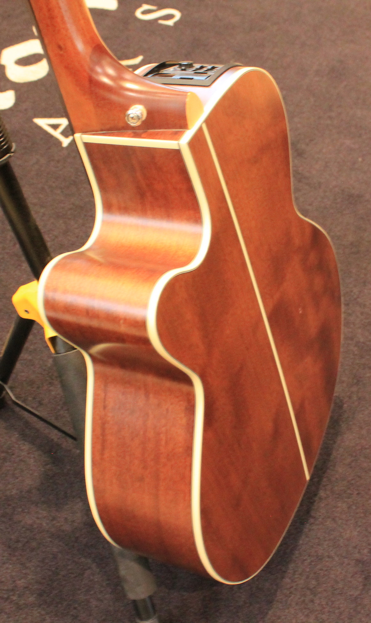 Takamine GN20CE NS USATO cod. 51926 - immagine 9