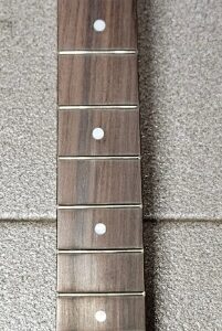 Stagg Manico Chitarra Black Ex Demo