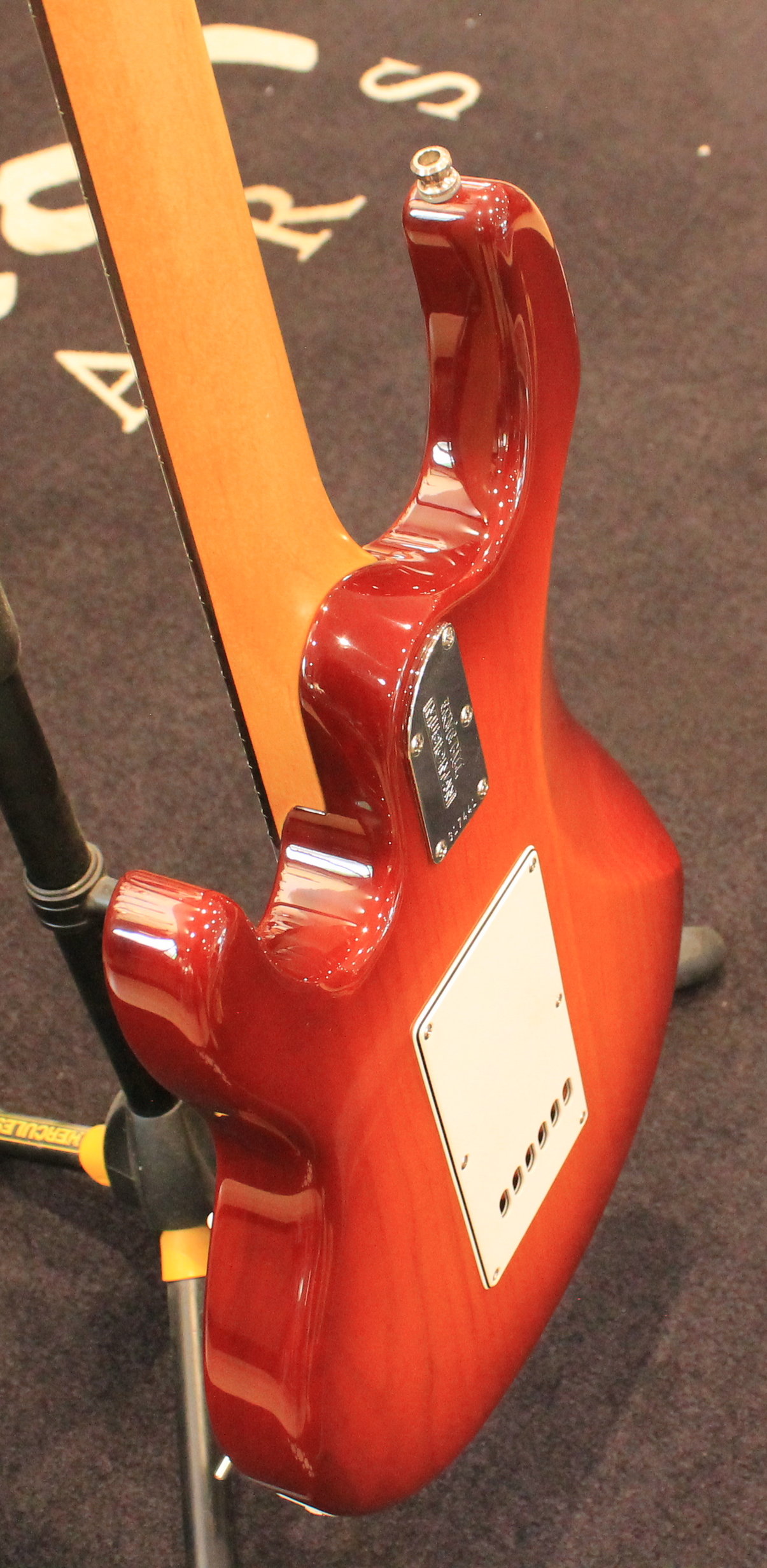 Music Man Silhouette USATO cod. 54726 - immagine 9