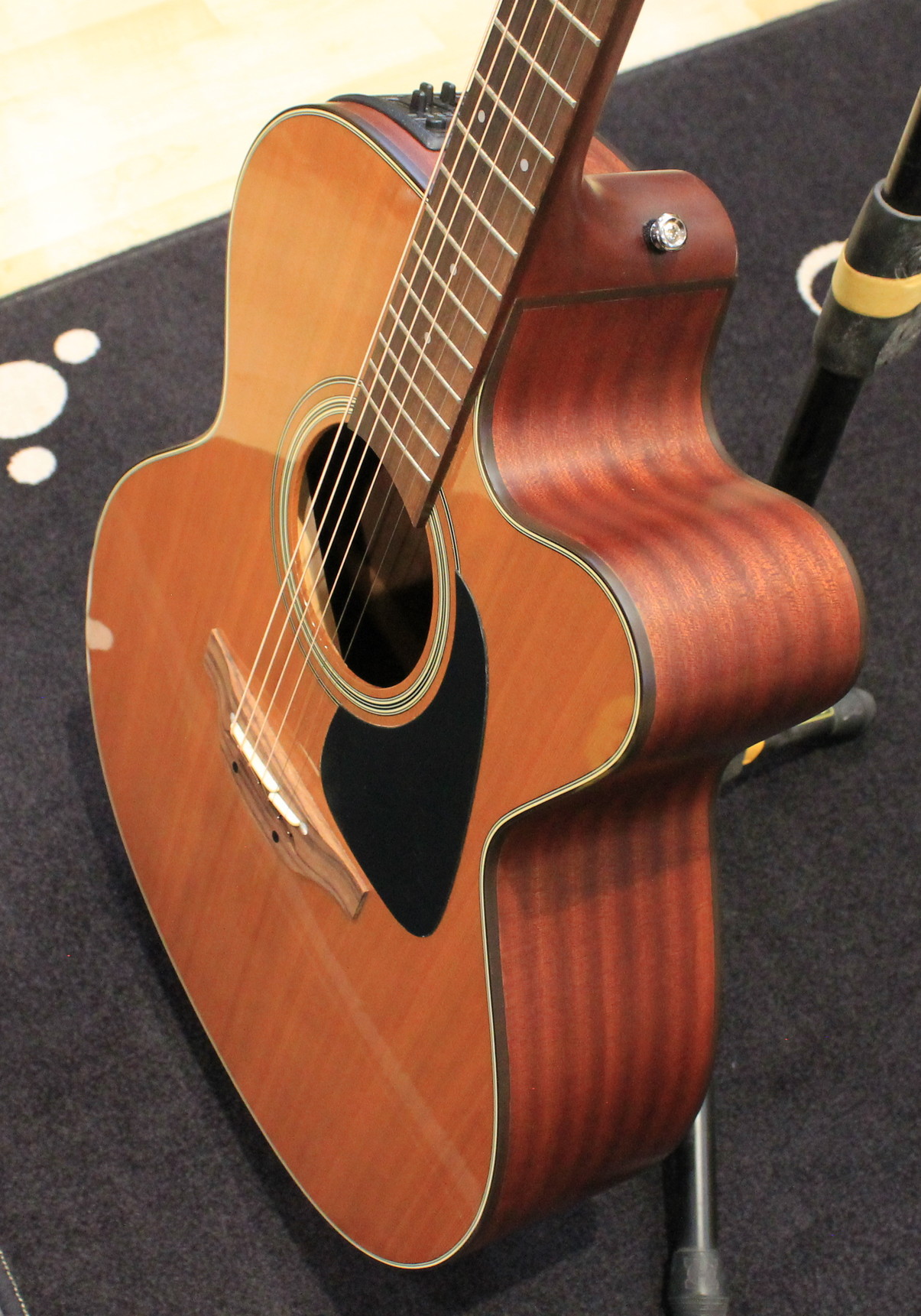 Takamine P1JC USATO cod. 53526 - immagine 4