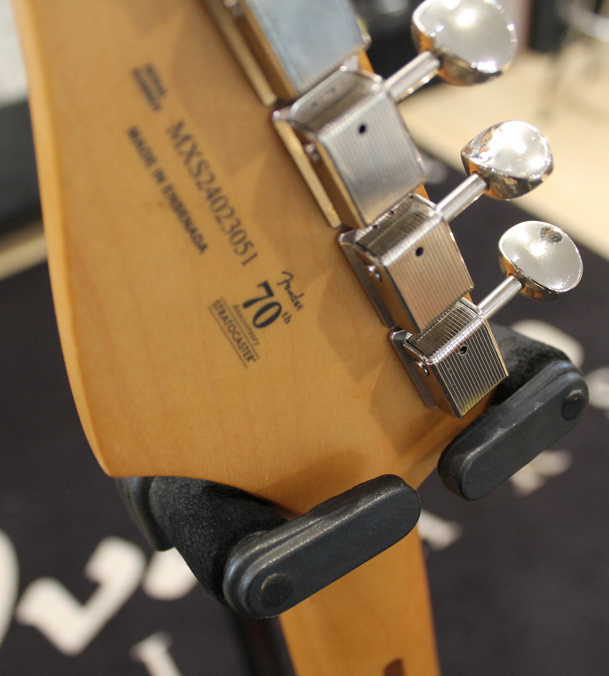 Fender Player II Stratocaster FR 70th Anniversary USATO cod. 66326 - immagine 14