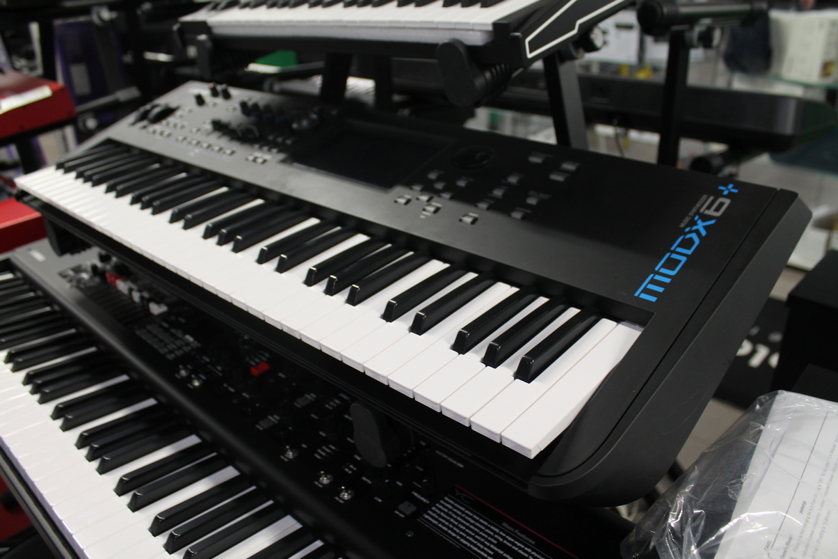 Yamaha MODX6+ USATO cod.59026 - immagine 3