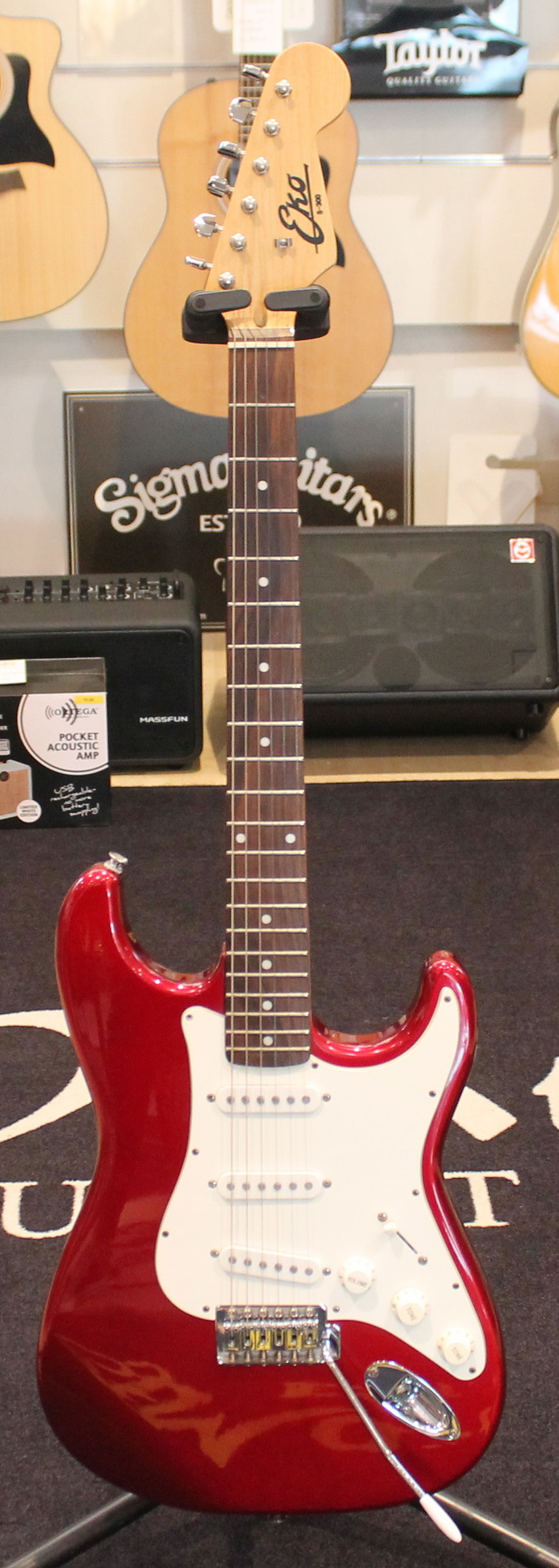 Eko S-300 Metallic Red USATO cod. 66626
