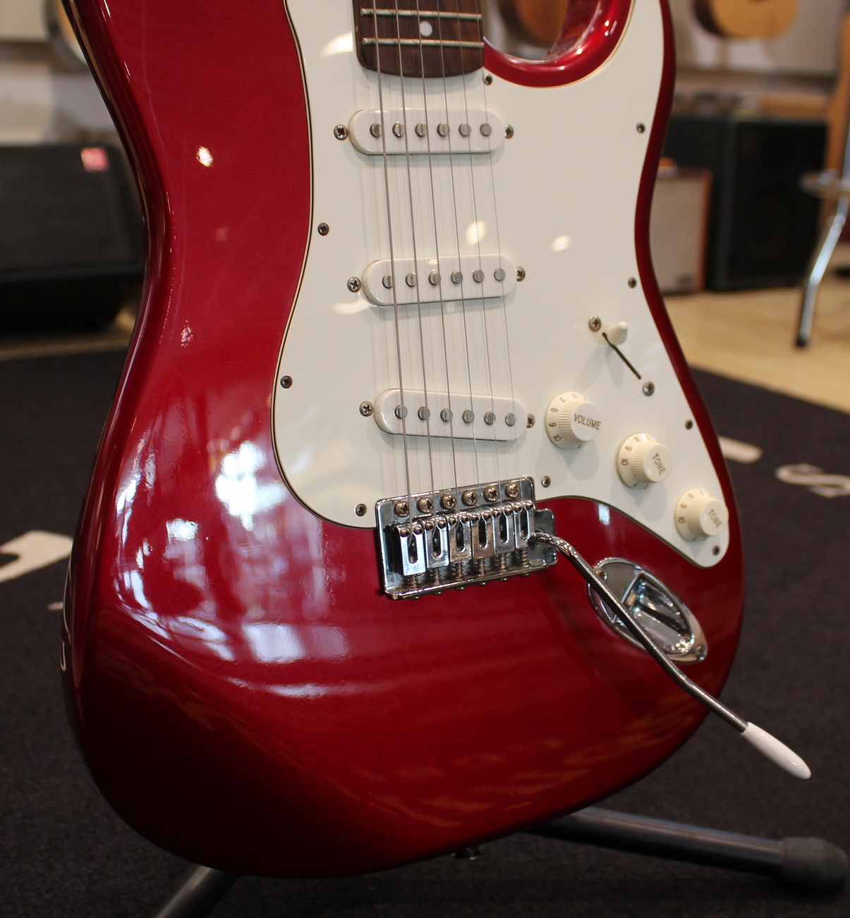 Eko S-300 Metallic Red USATO cod. 66626 - immagine 3