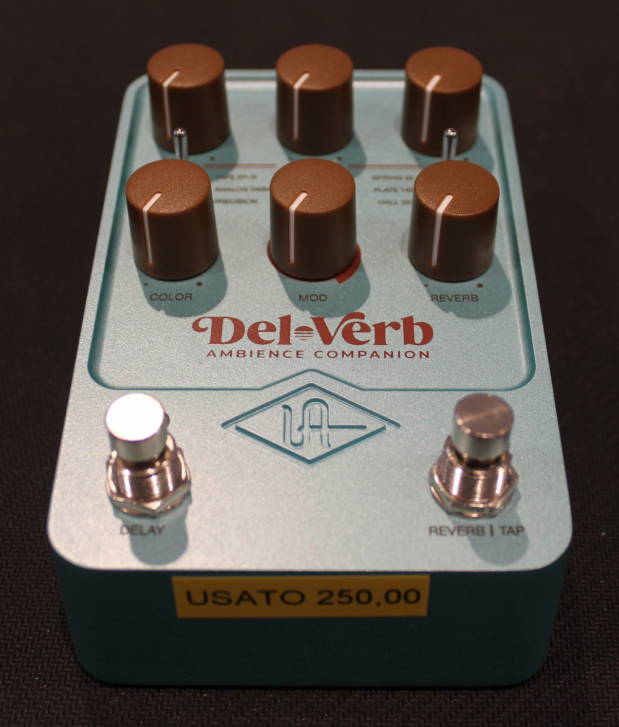 Universal Audio UAFX Del-Verb USATO cod. 70826